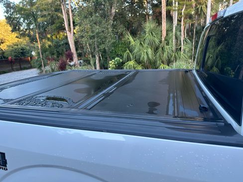 Used 2020 Ford F150 Lariat image 8