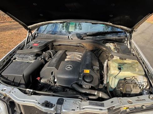 Used 1999 Mercedes-Benz C 280 Sedan image 14