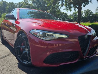 Used 2017 Alfa Romeo Giulia Ti w/ TI 19" Sport Package