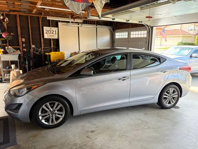 Used 2015 Hyundai Elantra SE