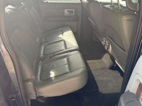 Used 2013 Ford F150 Lariat w/ Mid Equipment Group RWD image 2