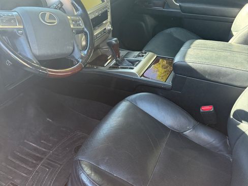 Used 2018 Lexus GX 460 Premium image 11