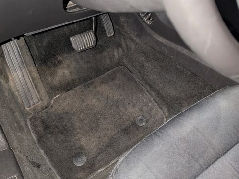 Used 2015 Ford Fusion SE w/ Equipment Group 201A image 10