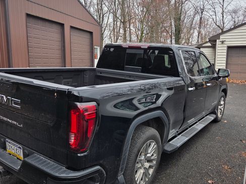 Used 2021 GMC Sierra 1500 Denali image 6