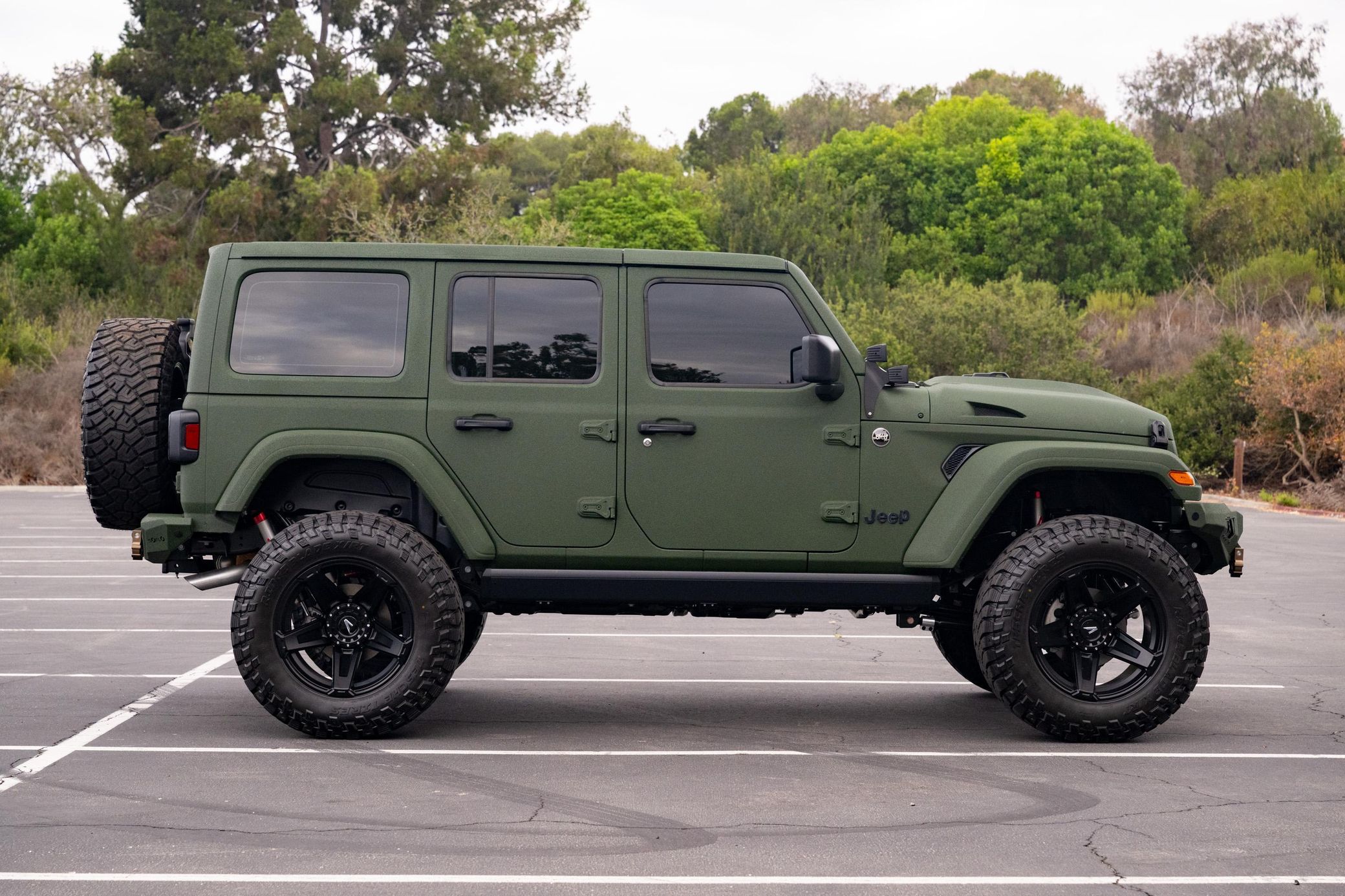 Used 2026 Jeep Wrangler Unlimited Sport AWD/4WD image 5