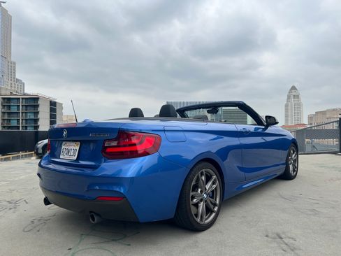 Used 2016 BMW M235i Convertible RWD image 8