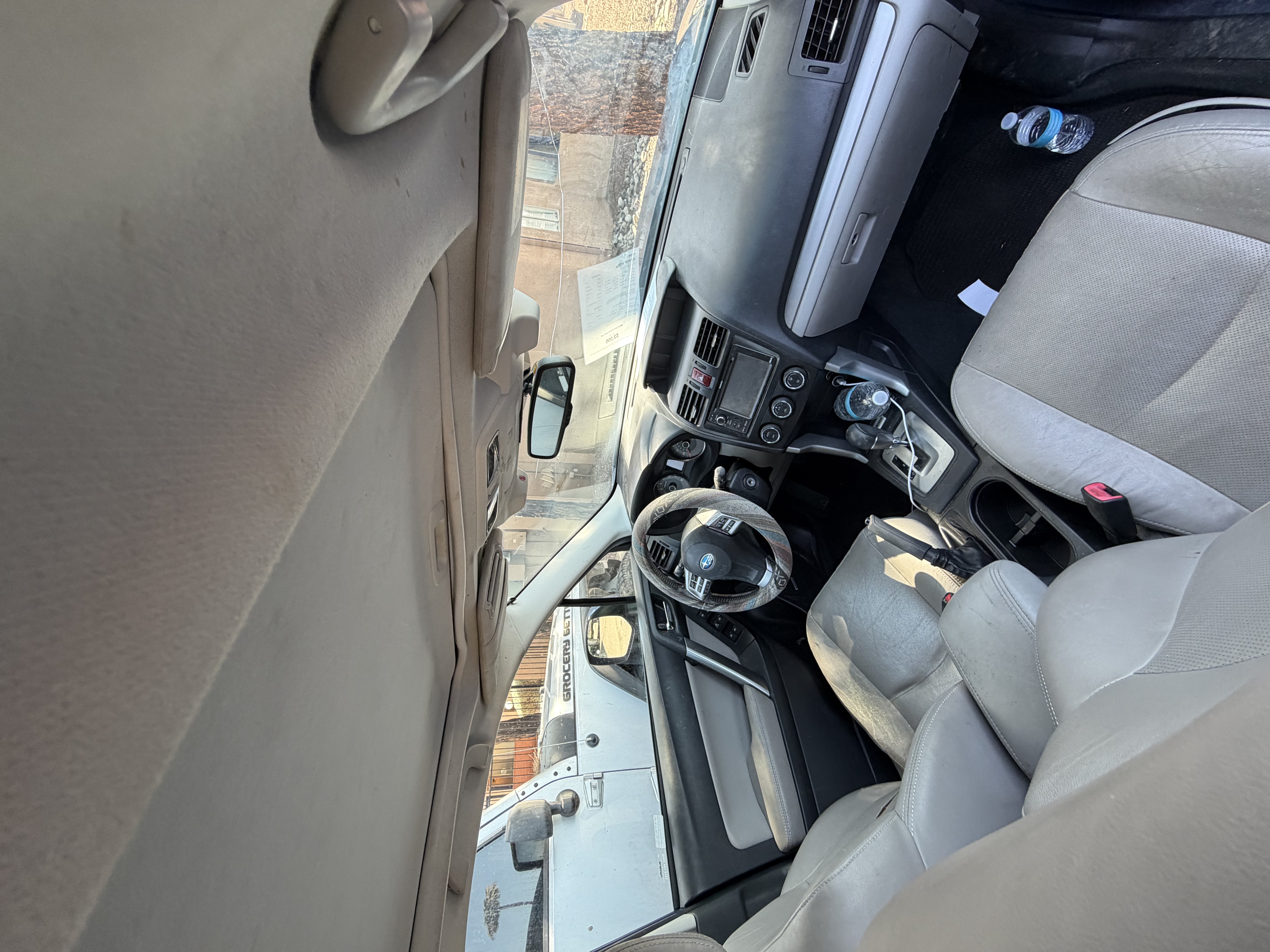 Used 2015 Subaru Forester 2.5i Limited AWD/4WD image 9