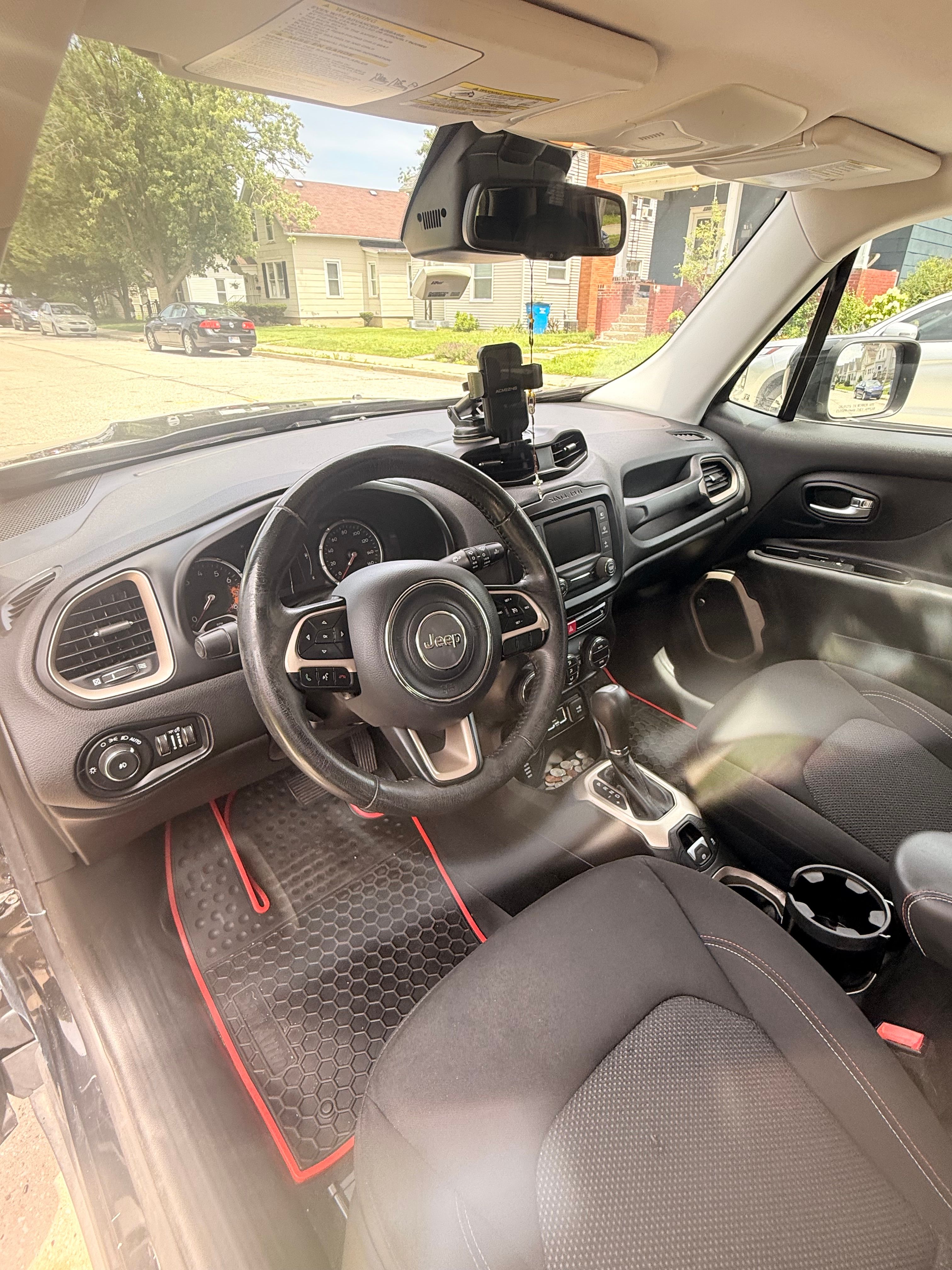 Used 2016 Jeep Renegade 75th Anniversary AWD/4WD image 5