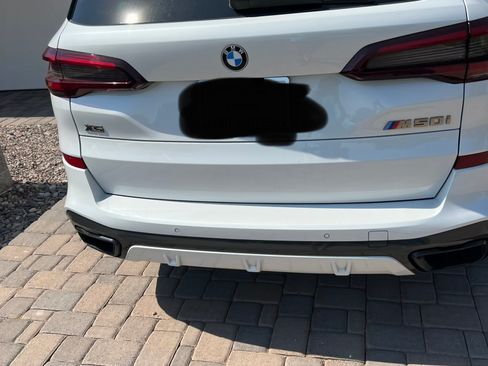 Used 2021 BMW X5 M50i AWD/4WD image 3