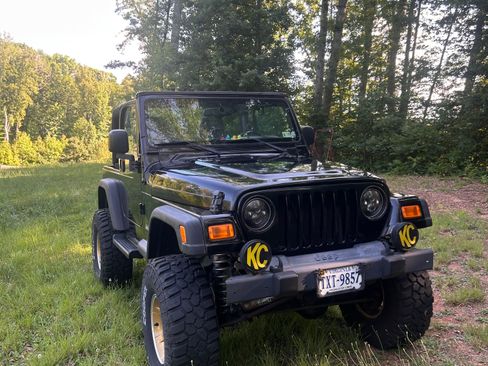 Used 2006 Jeep Wrangler Sport w/ Golden Eagle Group AWD/4WD image 4