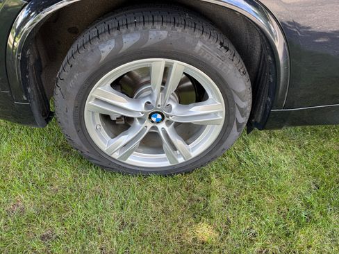 Used 2018 BMW X5 xDrive50i w/ Dynamic Handling Package AWD/4WD image 14