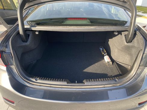 Used 2017 MAZDA MAZDA6 Sport image 12