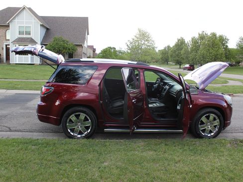 Used 2016 GMC Acadia Denali image 15