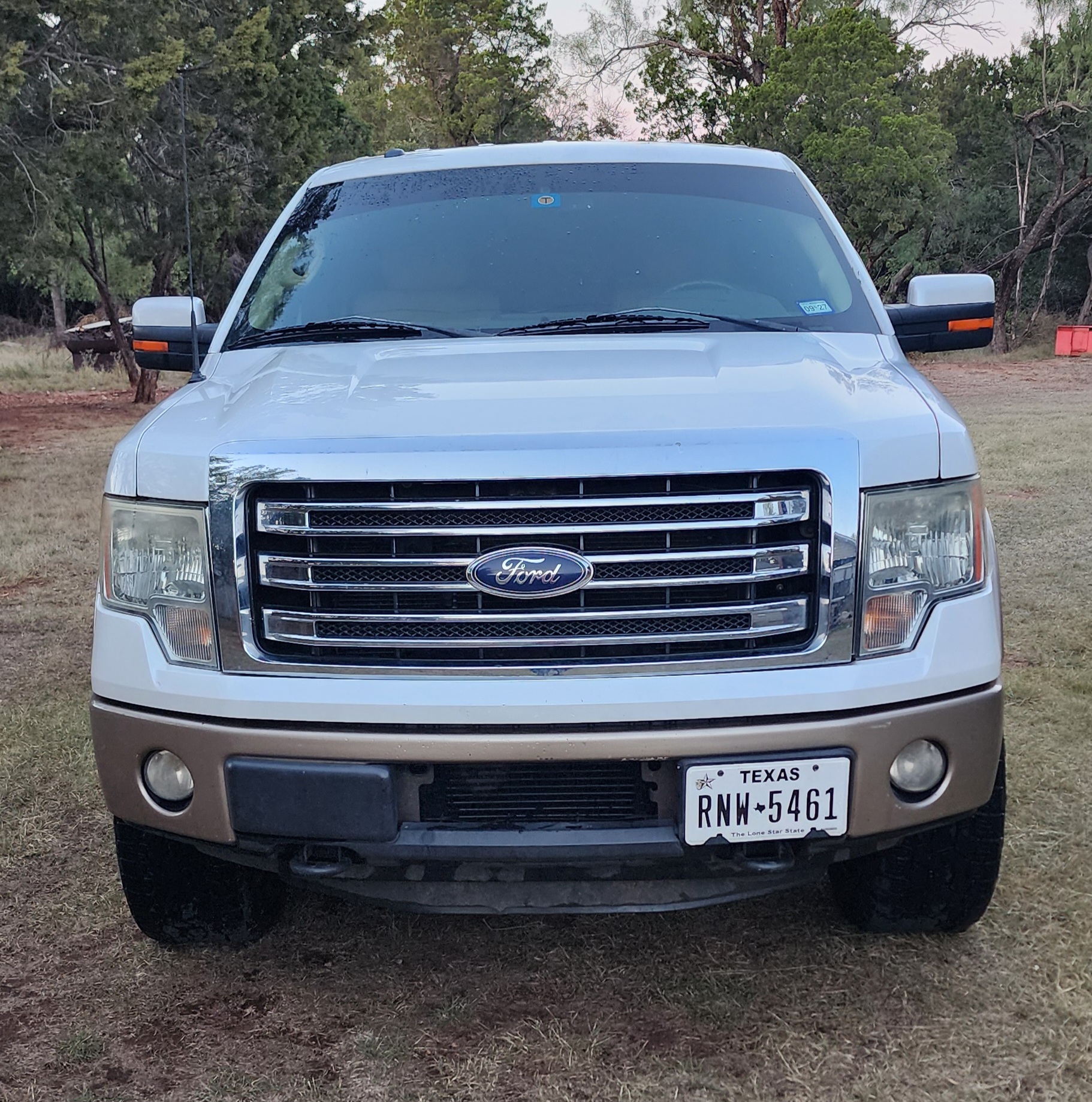 Used 2013 Ford F150 Lariat w/ Mid Equipment Group AWD/4WD image 2