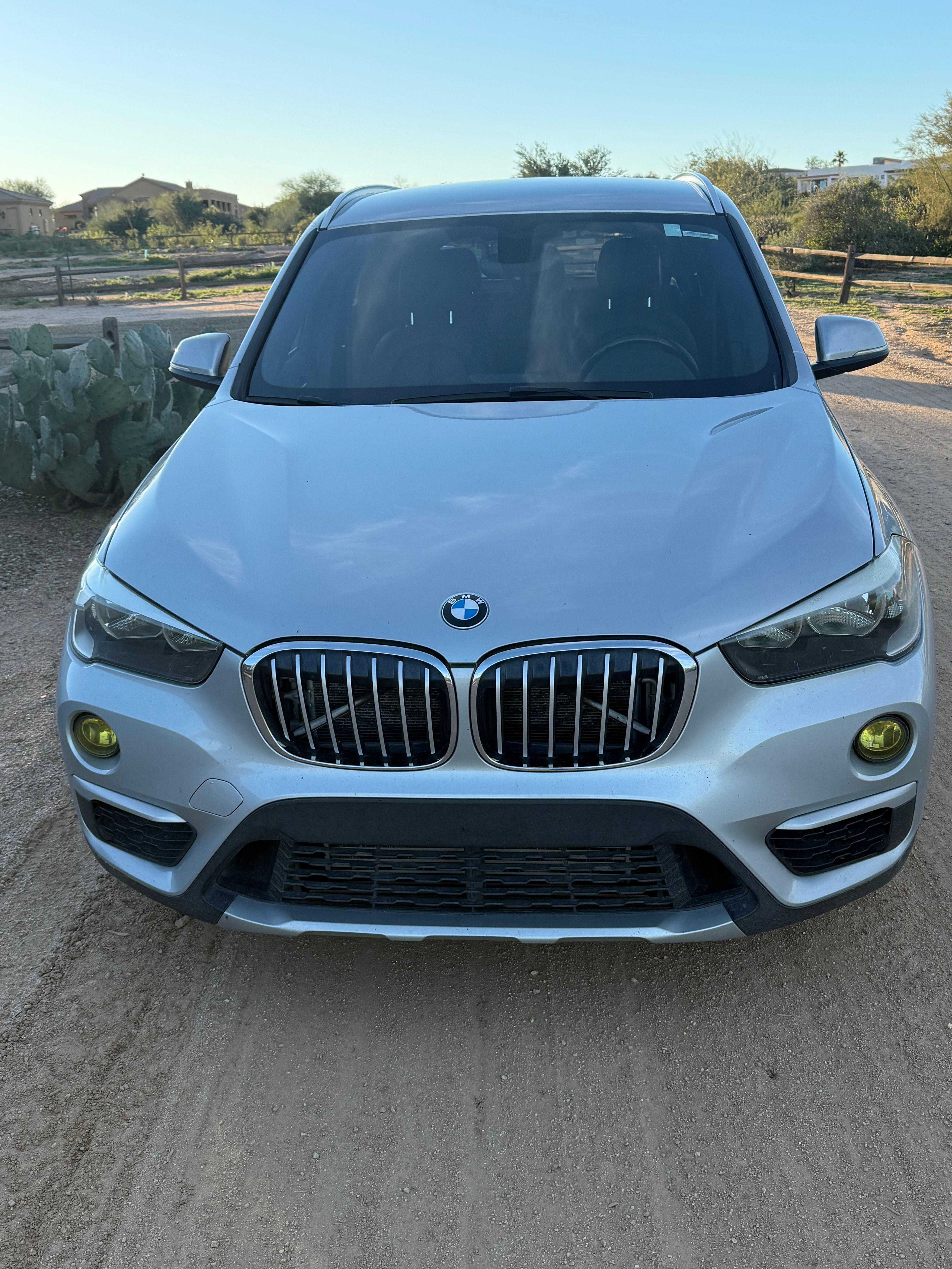 Used 2018 BMW X1 xDrive28i AWD/4WD image 4