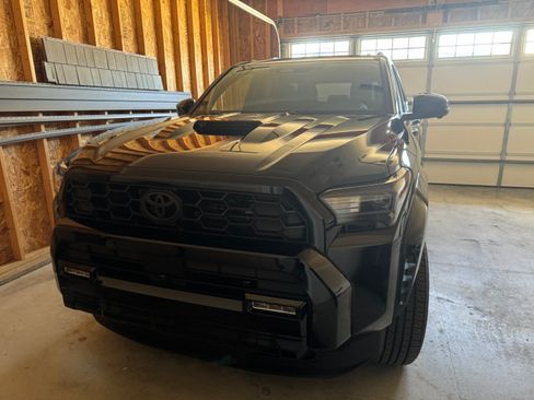 Used 2026 Toyota 4Runner TRD Sport Premium AWD/4WD image 1