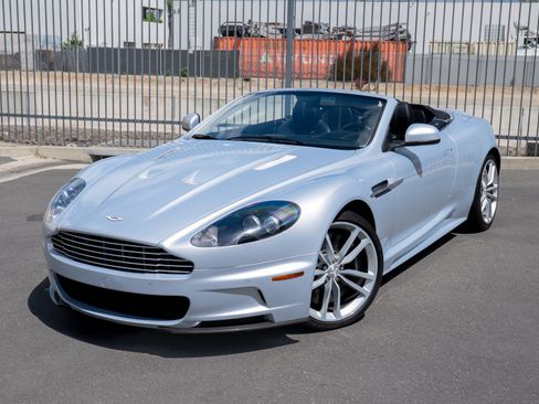 Used 2011 Aston Martin DBS Volante RWD image 1