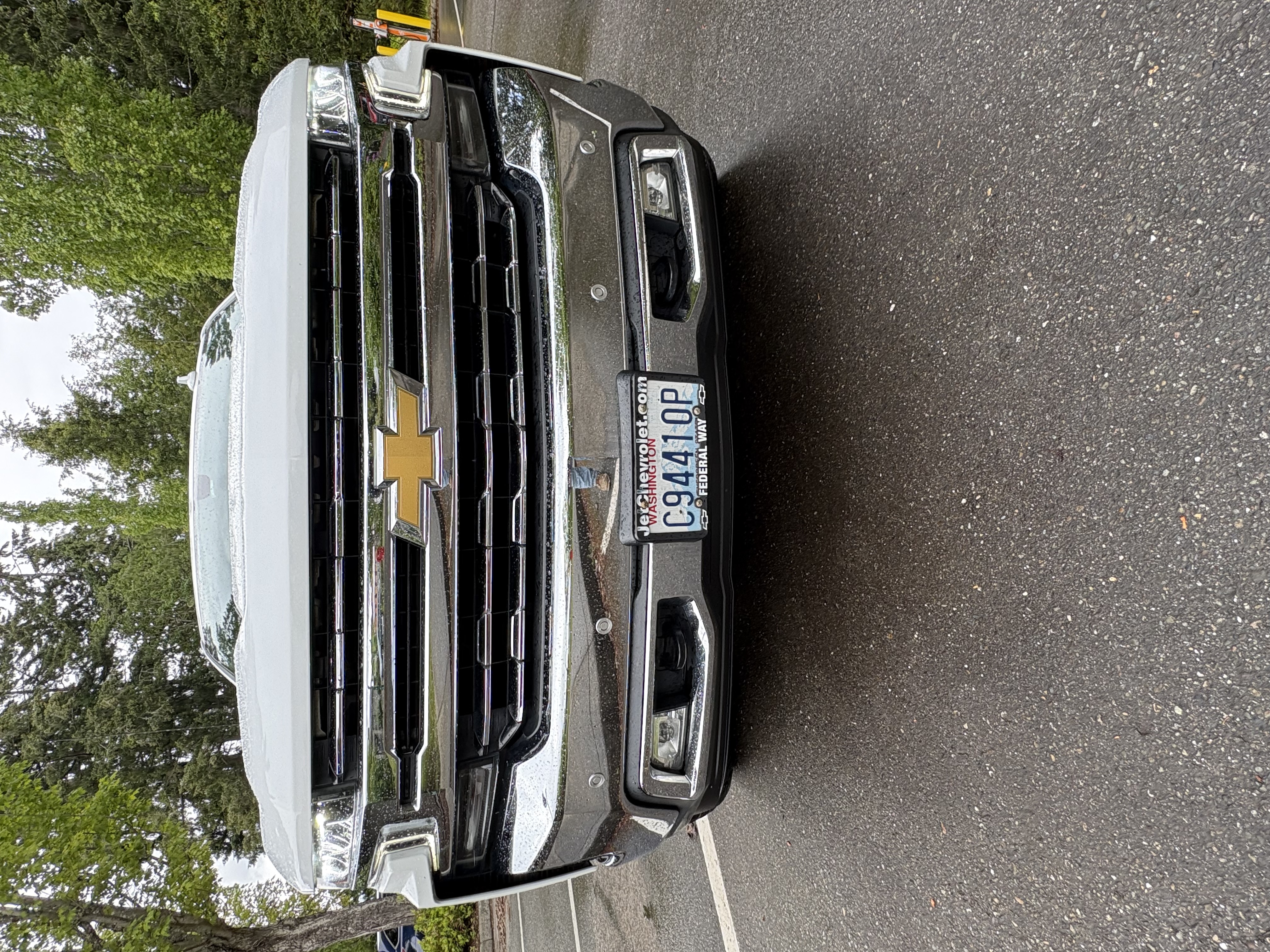 Used 2019 Chevrolet Silverado 1500 LTZ w/ LTZ Plus Package AWD/4WD image 6