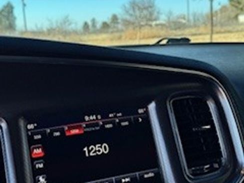 Used 2014 Dodge Charger R/T w/ Wheels & Tunes Group image 5