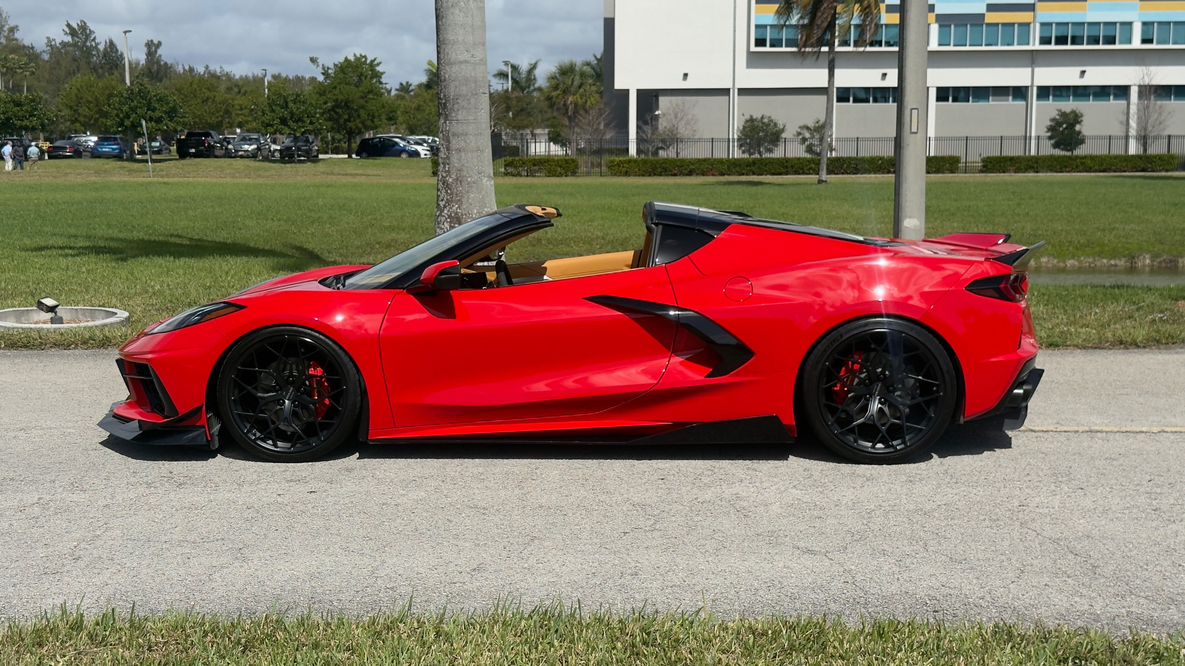 Used 2023 Chevrolet Corvette Stingray Premium Cpe w/ 3LT RWD image 19