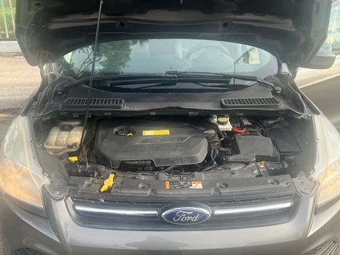 Used 2013 Ford Escape SE image 5