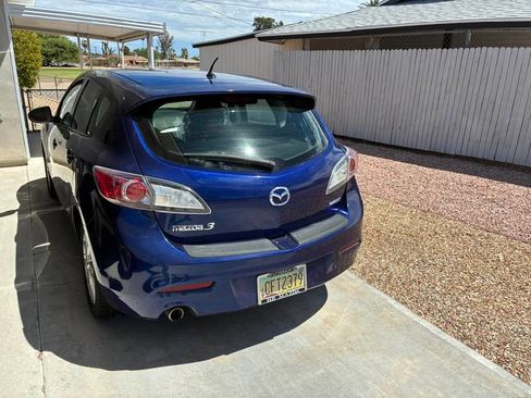 Used 2013 MAZDA MAZDA3 i Grand Touring FWD image 1