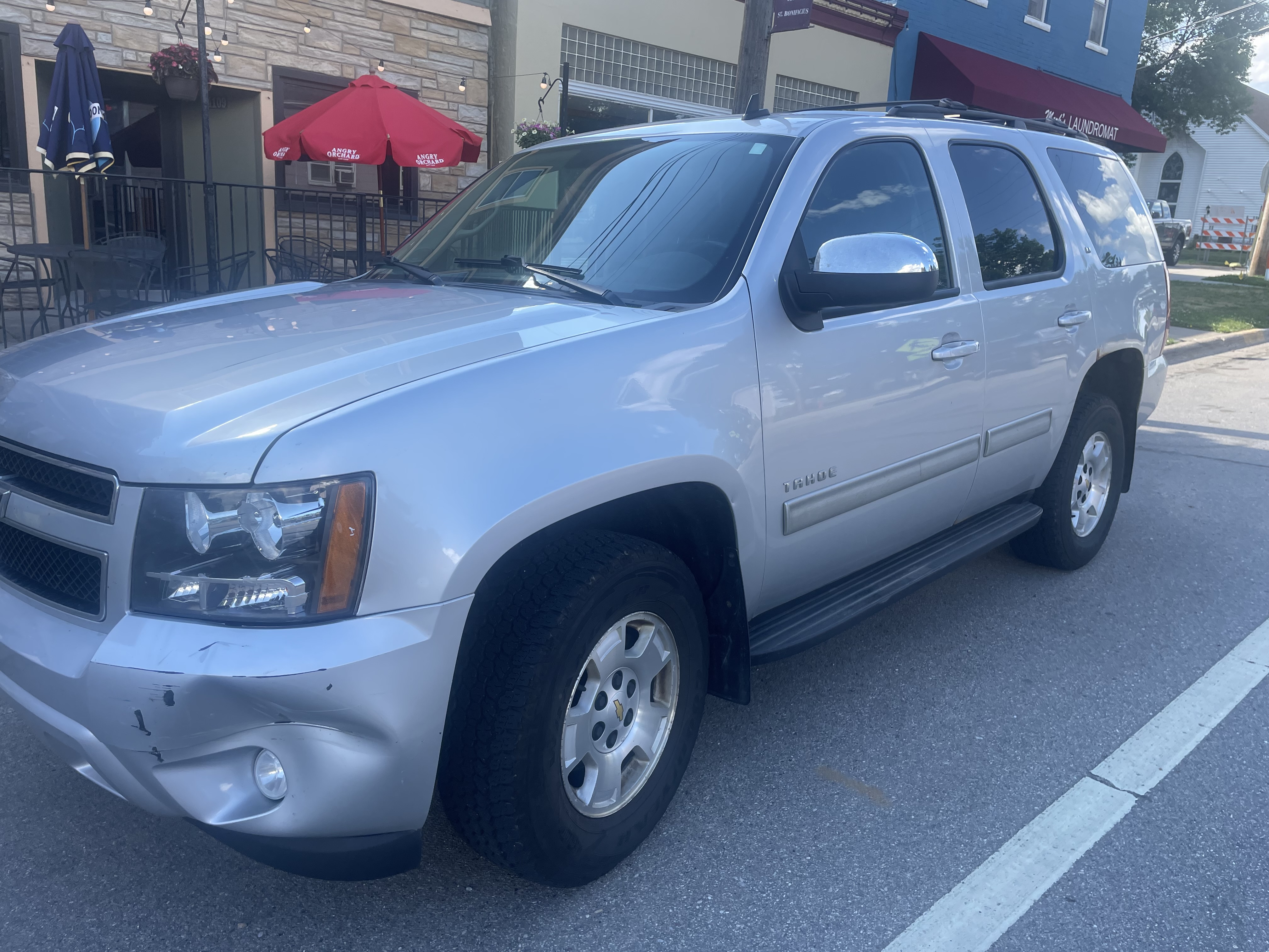Used 2012 Chevrolet Tahoe LT AWD/4WD image 6