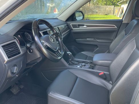 Used 2018 Volkswagen Atlas SEL image 6
