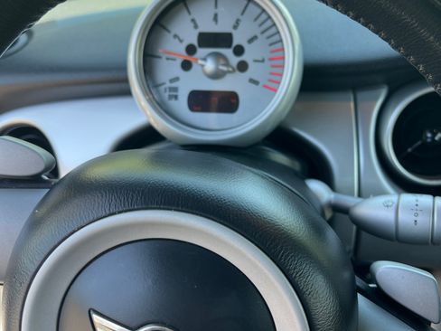 Used 2006 MINI Cooper S FWD image 8