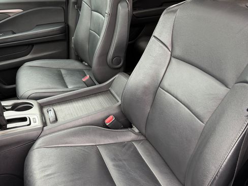 Used 2018 Honda Pilot EX-L image 8
