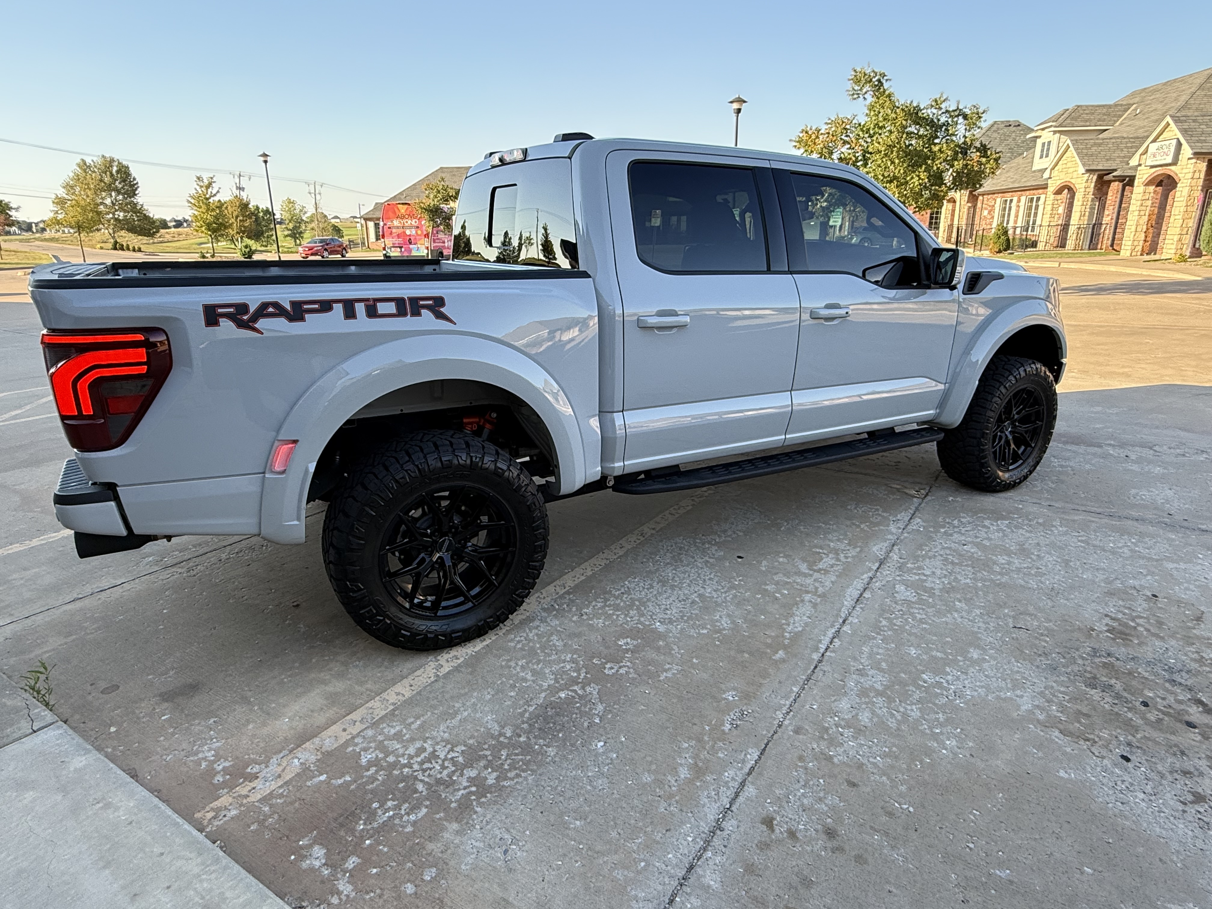 Used 2026 Ford F150 Raptor AWD/4WD image 6