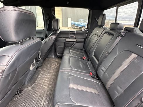 Used 2022 Ford F350 Platinum image 10