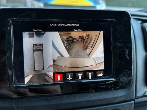 Used 2023 RAM ProMaster 2500 w/ Driver Convenience Group image 11