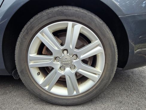 Used 2011 Audi A4 2.0T Premium image 16