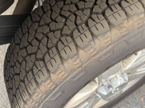 Used 2020 Chevrolet Silverado 2500 LTZ w/ LTZ Premium Package image 12