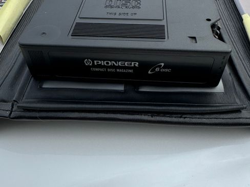 Used 2000 Lexus ES 330 image 2