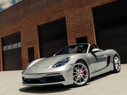 Used 2024 Porsche 718 Boxster GTS RWD image 9