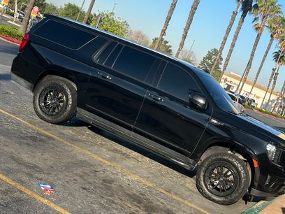 Used 2021 GMC Yukon XL SLT w/ SLT Premium Package