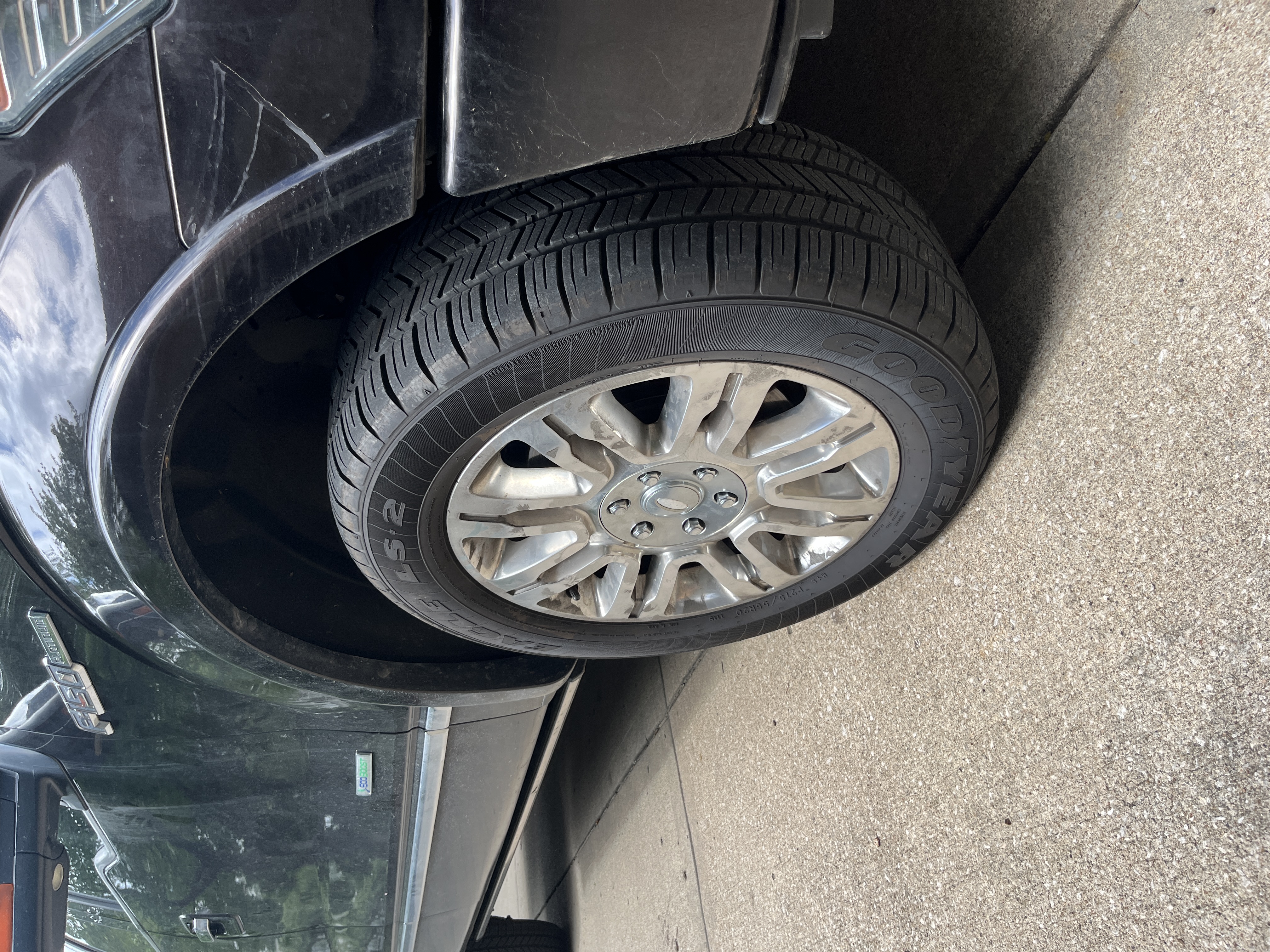 Used 2013 Ford F150 Platinum AWD/4WD image 11