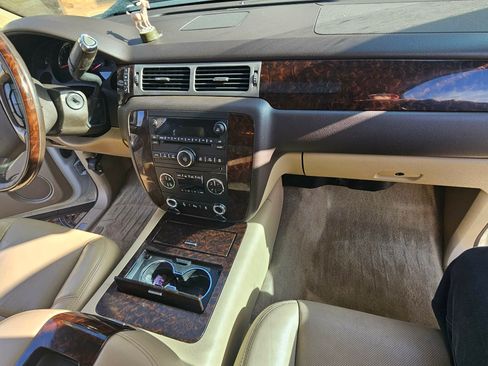 Used 2014 GMC Sierra 3500 Denali w/ Suspension Package, Off-Road image 8