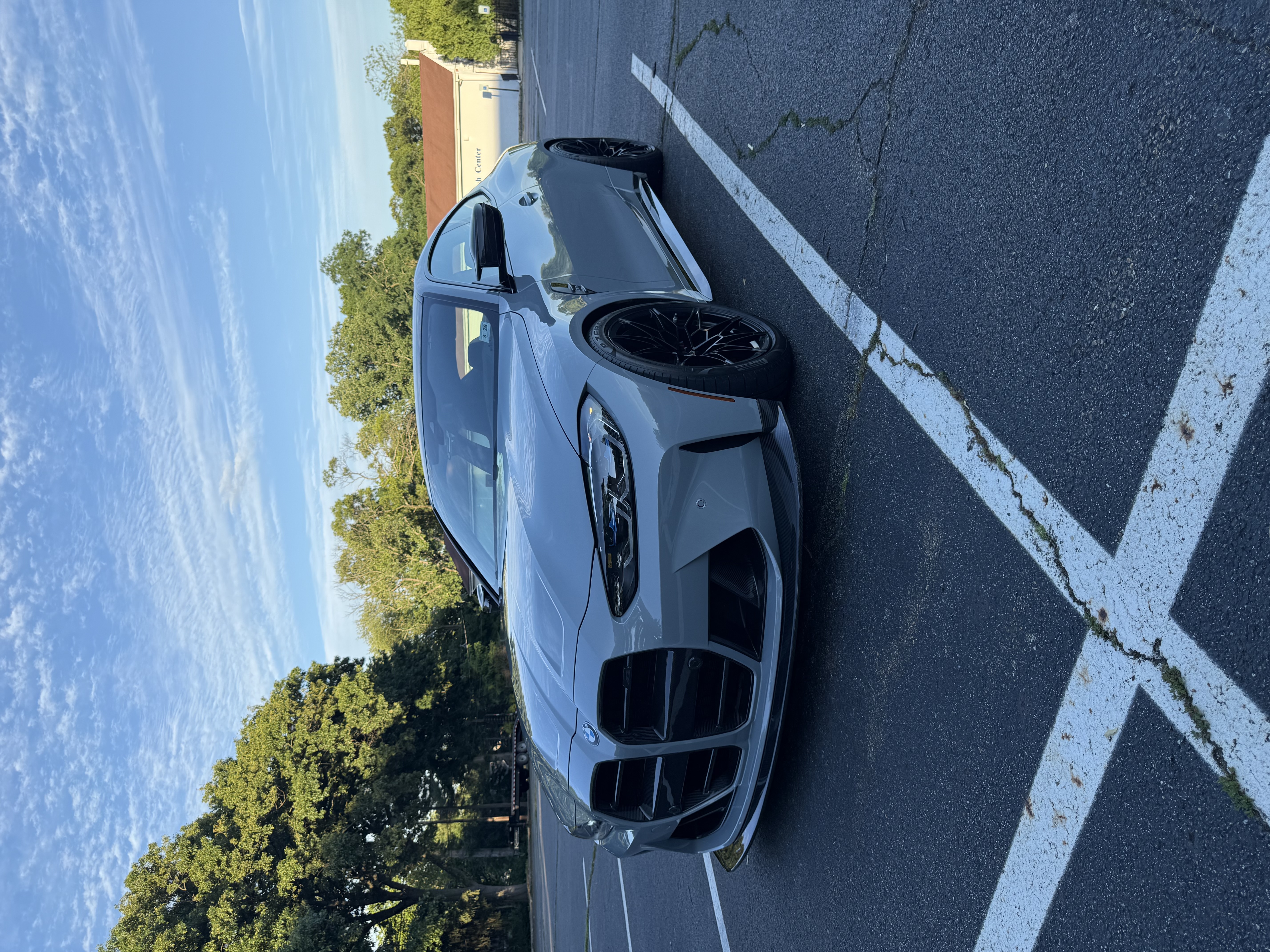 Used 2021 BMW M4 Coupe w/ M Carbon Exterior Package RWD image 1