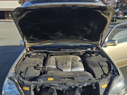 Used 2005 Lexus LS 430 image 5