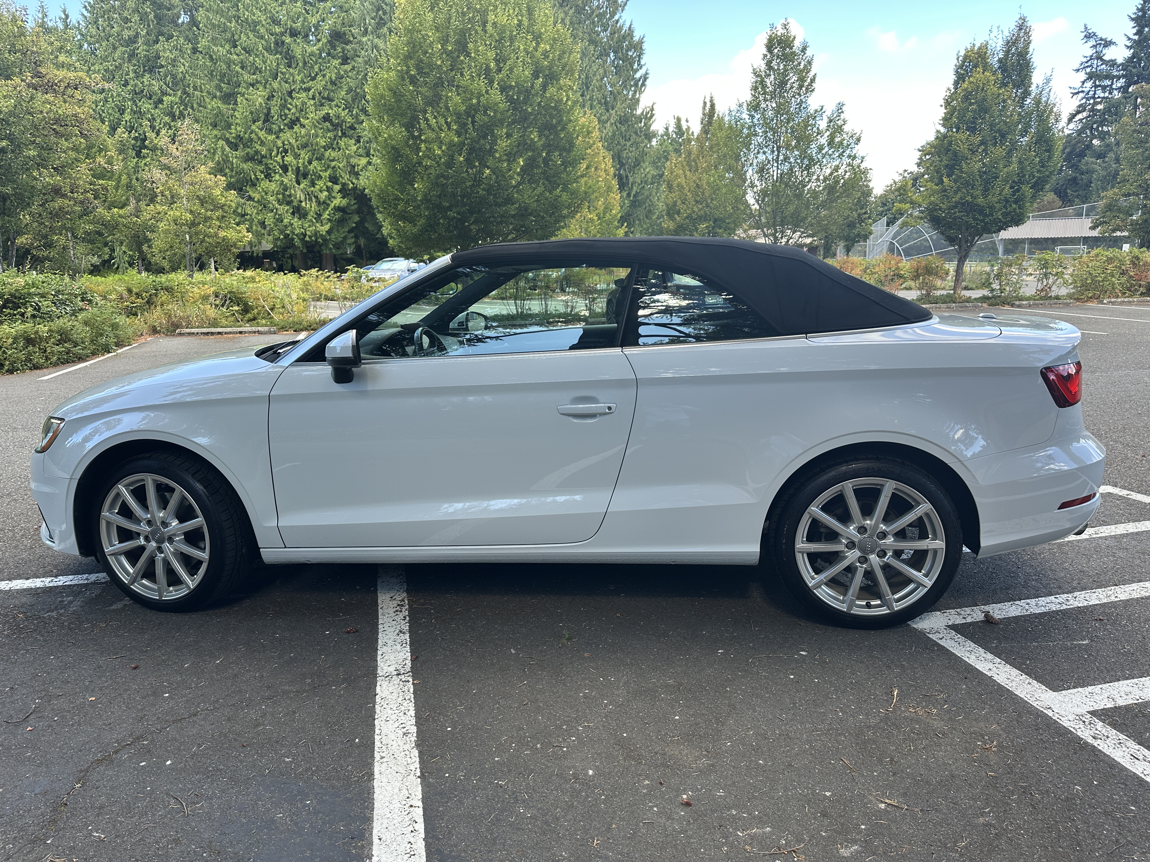 Used 2015 Audi A3 1.8T Premium w/ Driver Assistance Package FWD image 8