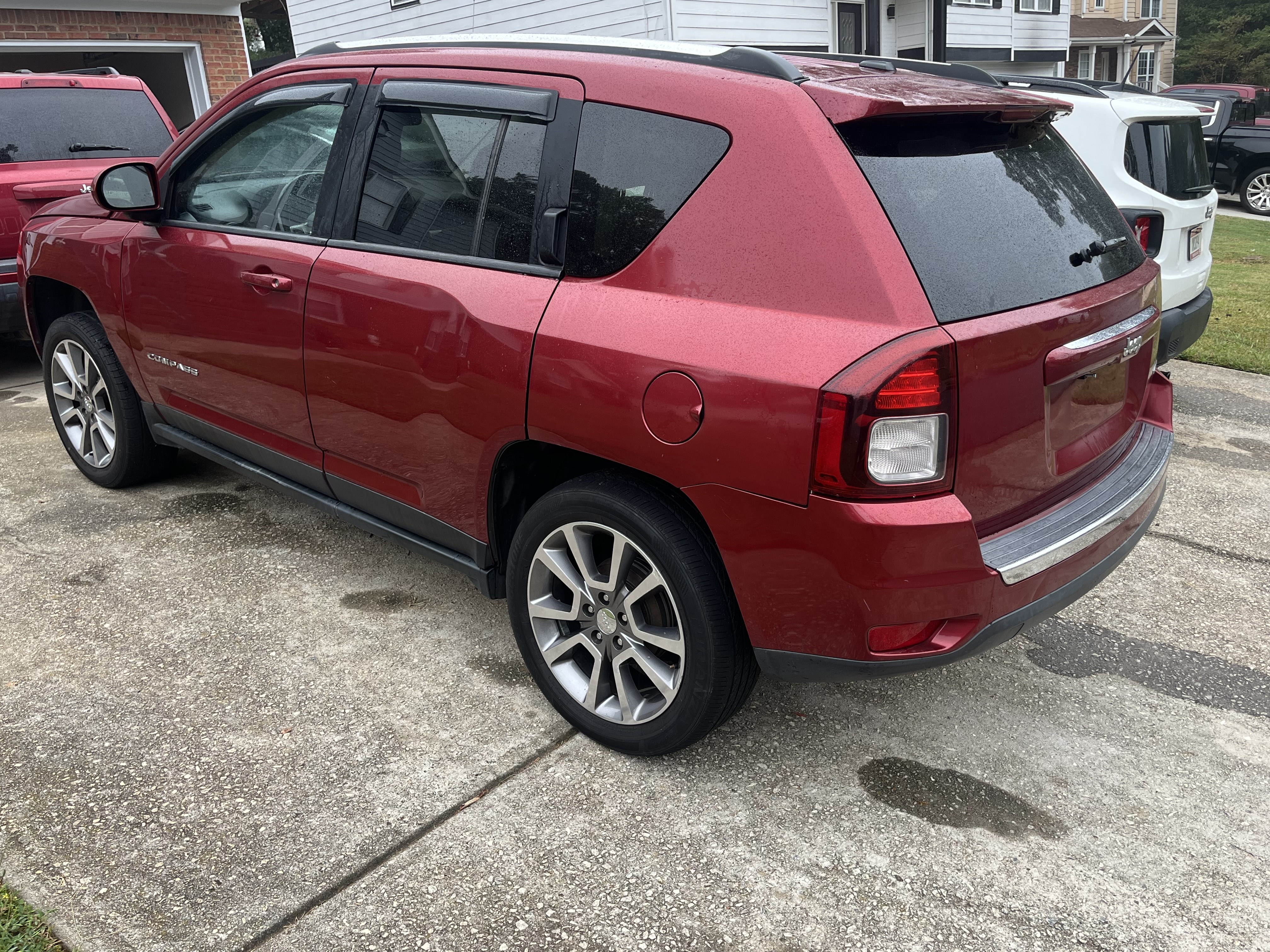 Used 2016 Jeep Compass High Altitude FWD image 5