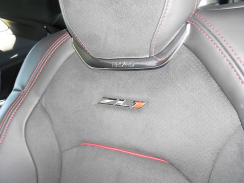 Used 2023 Chevrolet Camaro ZL1 image 6