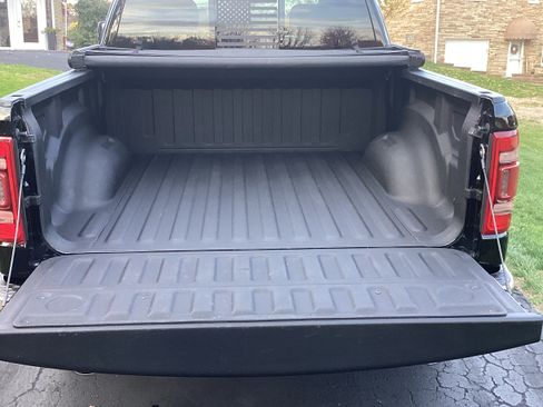 Used 2020 RAM 1500 Limited image 11