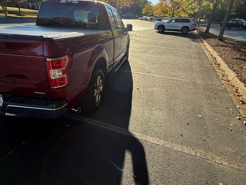 Used 2018 Ford F150 XLT w/ Equipment Group 302A Luxury image 9