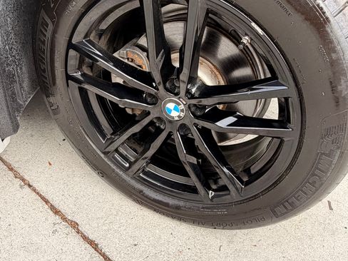 Used 2019 BMW X4 xDrive30i w/ M Sport Package 2 image 17