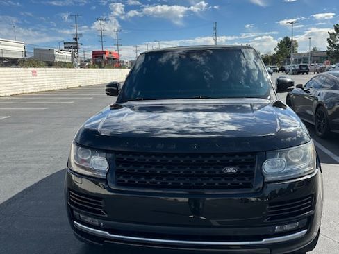 Used 2014 Land Rover Range Rover Supercharged image 11