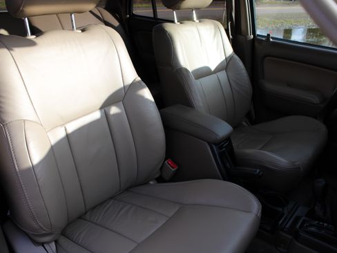 Used 2002 Toyota 4Runner SR5 image 15